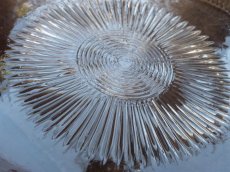 画像7: アンティーク 19世紀 型吹きガラスのプレート  (7)