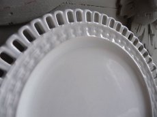 画像13: アンティーク 白釉のパニエ皿 A (13)