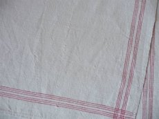画像11: アンティークリネン 手織りのトーション 赤格子 2枚セット A (11)