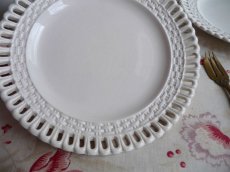 画像4: ロンウィ 白釉のパニエ皿 A (4)