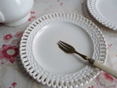 画像1: ロンウィ 白釉のパニエ皿 B (1)