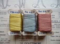 画像2: フランス製 立体糸巻き 3色セット A (2)