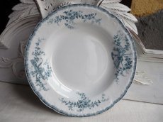 画像9: ショワジールロワ 楽器のレリーフ 深皿 B (9)