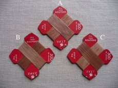 画像4: フランス製  赤い台紙の糸巻き マロン (4)