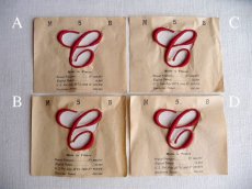 画像4: フランス製 イニシャル 刺繍シート No.5 レッド '' C '' 　(在庫4→2） (4)