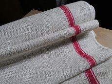 画像1: フランス アンティーク バスク織り ファブリック 赤糸刺繍　(在庫5→0) (1)