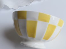 画像4: ディゴワン & サルグミンヌ カフェオレボウル ダミエ柄 マスタード (4)