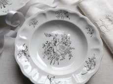画像2: リュネヴィル  深皿  モノトーンの花絵 C (2)