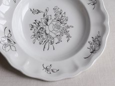 画像4: リュネヴィル  深皿  モノトーンの花絵 C (4)