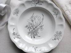 画像3: リュネヴィル  深皿  モノトーンの花絵 E (3)
