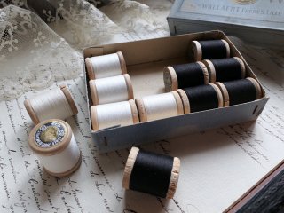 フランス アンティーク C.M. Cie A LA RUCHE 立体糸巻き 箱入り