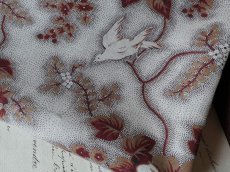 画像1: フランス アンティーク ファブリック 点描花鳥柄 A (1)