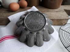 画像2: フランスアンティーク お菓子型 FLAN LYONNAIS B (2)
