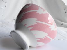 画像4: カフェオレボウル 風に揺れるお花 ピンク (4)