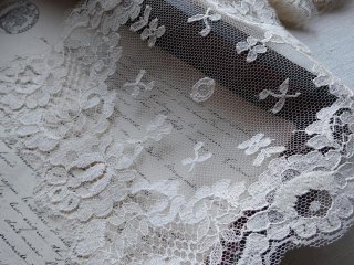 yumirin1224 | Musee du juet のドールちゃん型布です。切り抜い