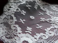画像8: フランス アンティーク お花のモチーフレース 19cm　(在庫3→1) (8)