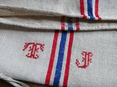 画像1: グレインサック トリコロール 赤のクロスステッチ TJ (1)