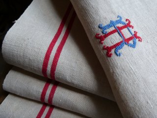 SALEஐ⋆*フランスアンティーク・モノグラム入り〜刺繍クロス フランスアンティーク 刺繍モノグラム キッチンクラス・ナプキン