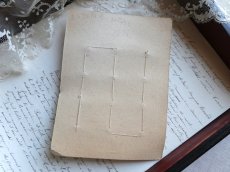 画像4: フランス製 ボタンシート ハンドペイントの木製ボタン ベレー帽 12個 (4)