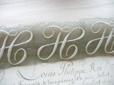 画像5: フランス製 イニシャル 刺繍シート '' H ''  大 (5)