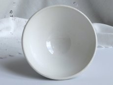 画像5: バドンヴィレー カフェオレボウル 若草と赤いお花 (5)