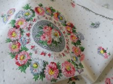 画像1: フランス ヴィンテージ ファブリック PAUL DUMAS お花のメダイヨン (1)