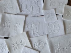 画像1: フランス アンティーク モノグラム イニシャル セット  (1)