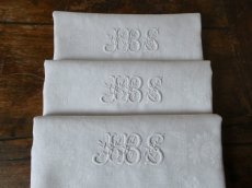 画像8: フランス製 アンティーク ダマスク織り セルヴィエット JBS ３枚セット  (8)