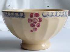 画像8: フランス アンティーク カフェオレボウル 葡萄 (8)