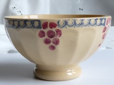 画像9: フランス アンティーク カフェオレボウル 葡萄 (9)