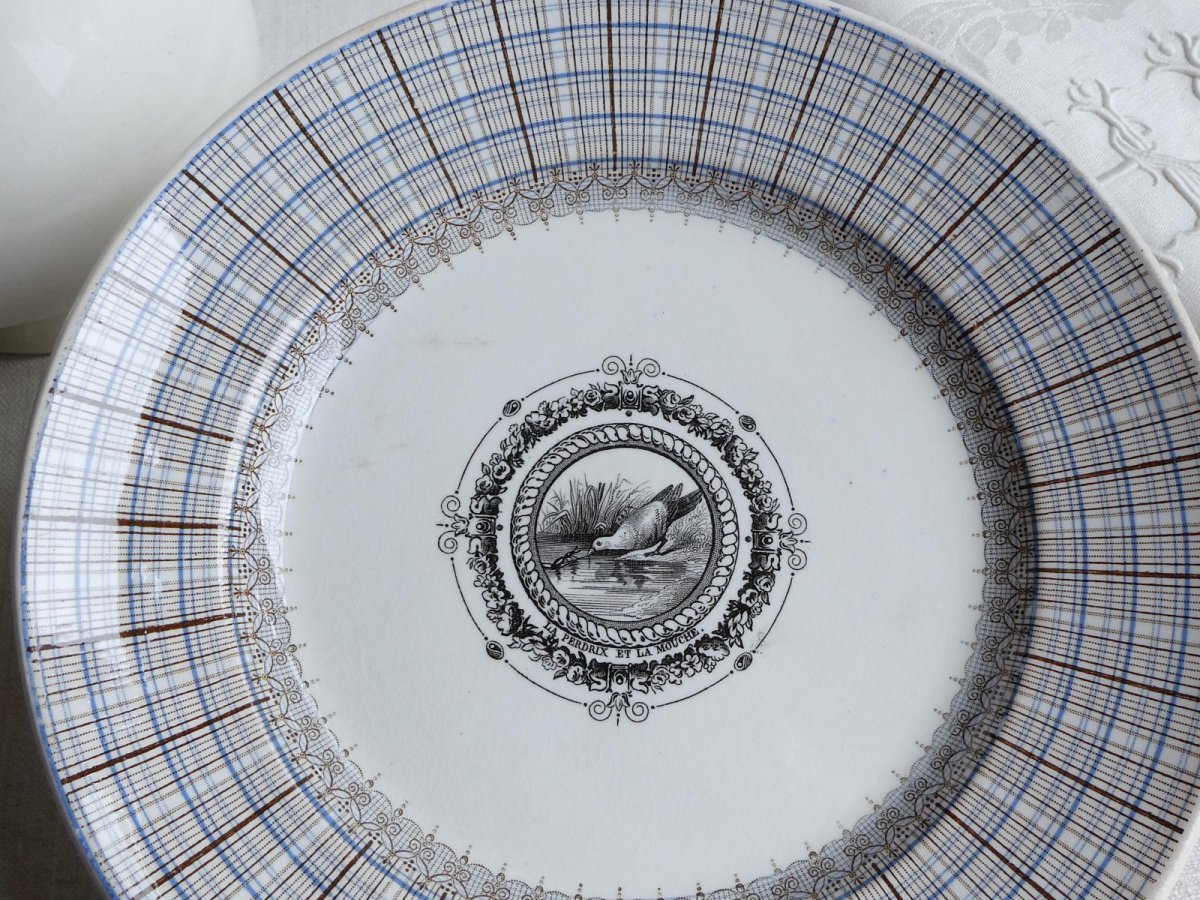 画像15: ヴィエイヤール ボルドー デザートプレート LA PERDRIX ET LA MOUCHE (15)