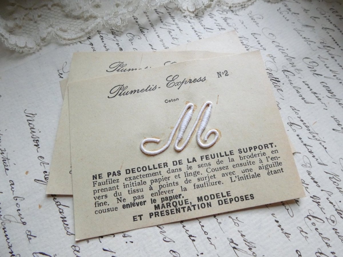 画像6: フランス製 イニシャル 刺繍シート No.2  '' M '' (6)