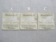 画像4: フランス製 イニシャル 刺繍シート No.3 '' M ''　 (4)