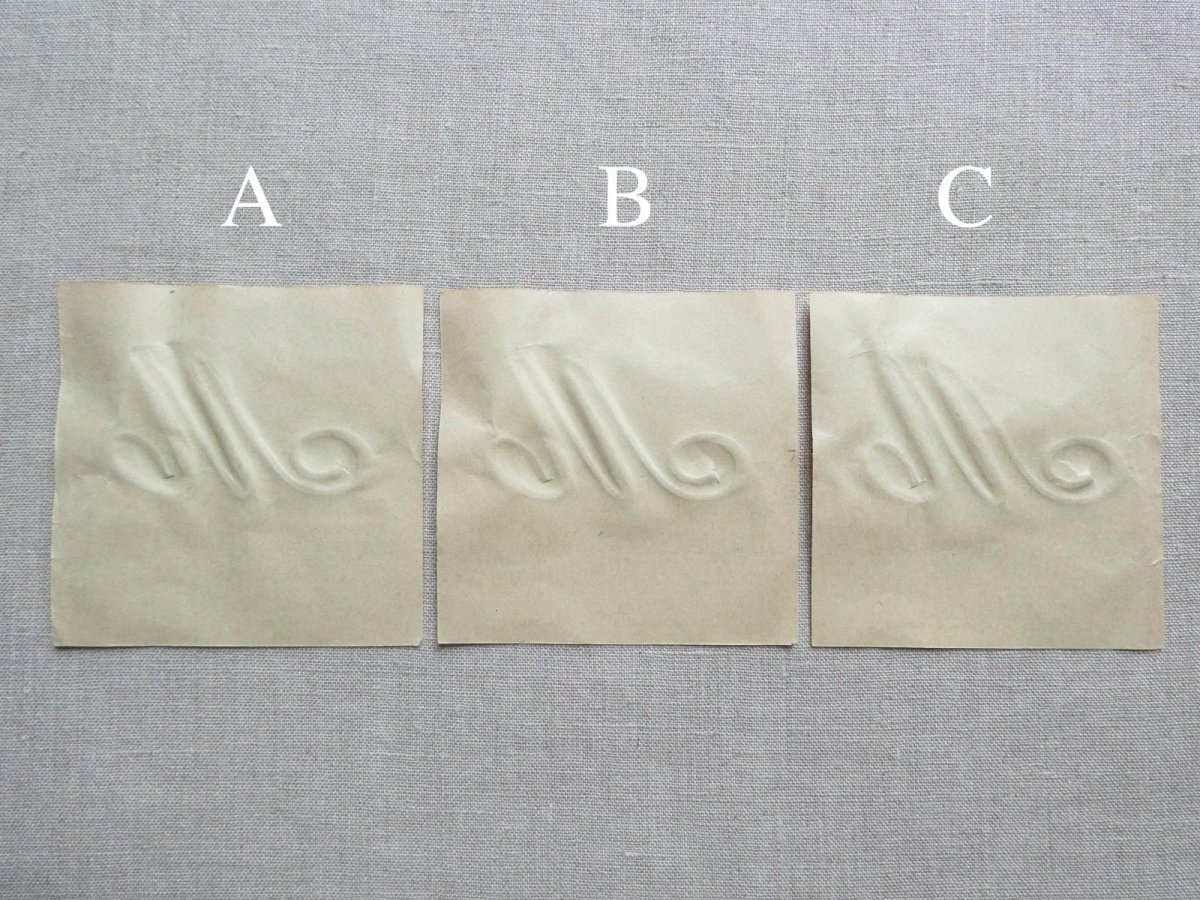 画像5: フランス製 イニシャル 刺繍シート No.3 '' M ''　 (5)