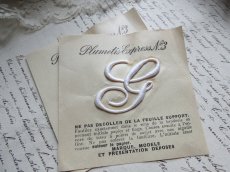 画像2: フランス製 イニシャル 刺繍シート No.3 '' G ''　 (2)