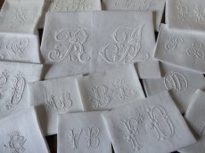 画像2: フランス アンティーク モノグラム イニシャル セット  (2)