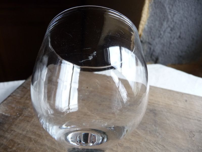 フランスアンティーク ワイングラス 吹きガラス ２脚セット B - une 